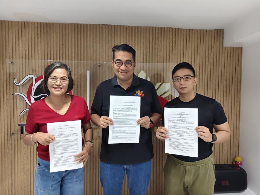 IN PHOTO (from left): CCWI Founder Mitch R. Botor, Scam Watch Pilipinas Co-Founder Jocel de Guzmab and Scam Watch Pilipinas Head of Operations Trio Ramos