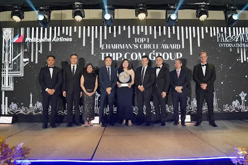 Trip.com Group Honoured by Philippine Airlines with Two Awards