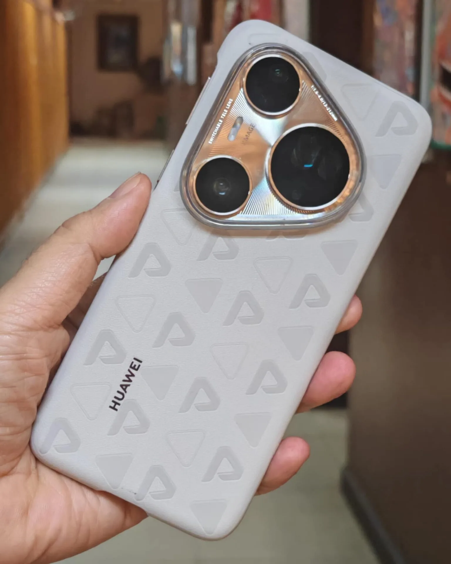 The HUAWEI Pura 80 Ultra still exceeds expectations after 100 days