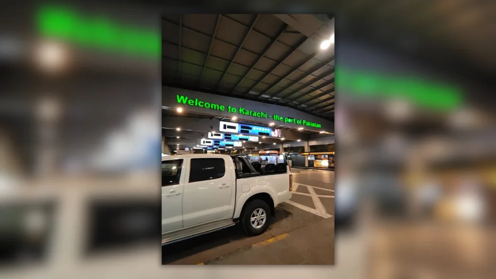 Tech journalists bound for MWC stranded in Karachi