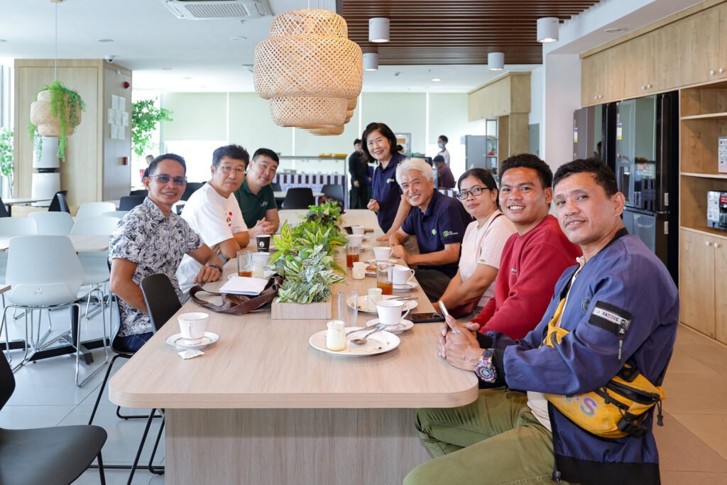 LG Brings Emergency Ambulance to Laguna Community after years without dedicated transport