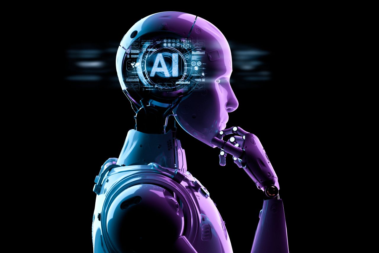 Futuristic humanoid robot illustrating AI intelligence and autonomy in the workplace