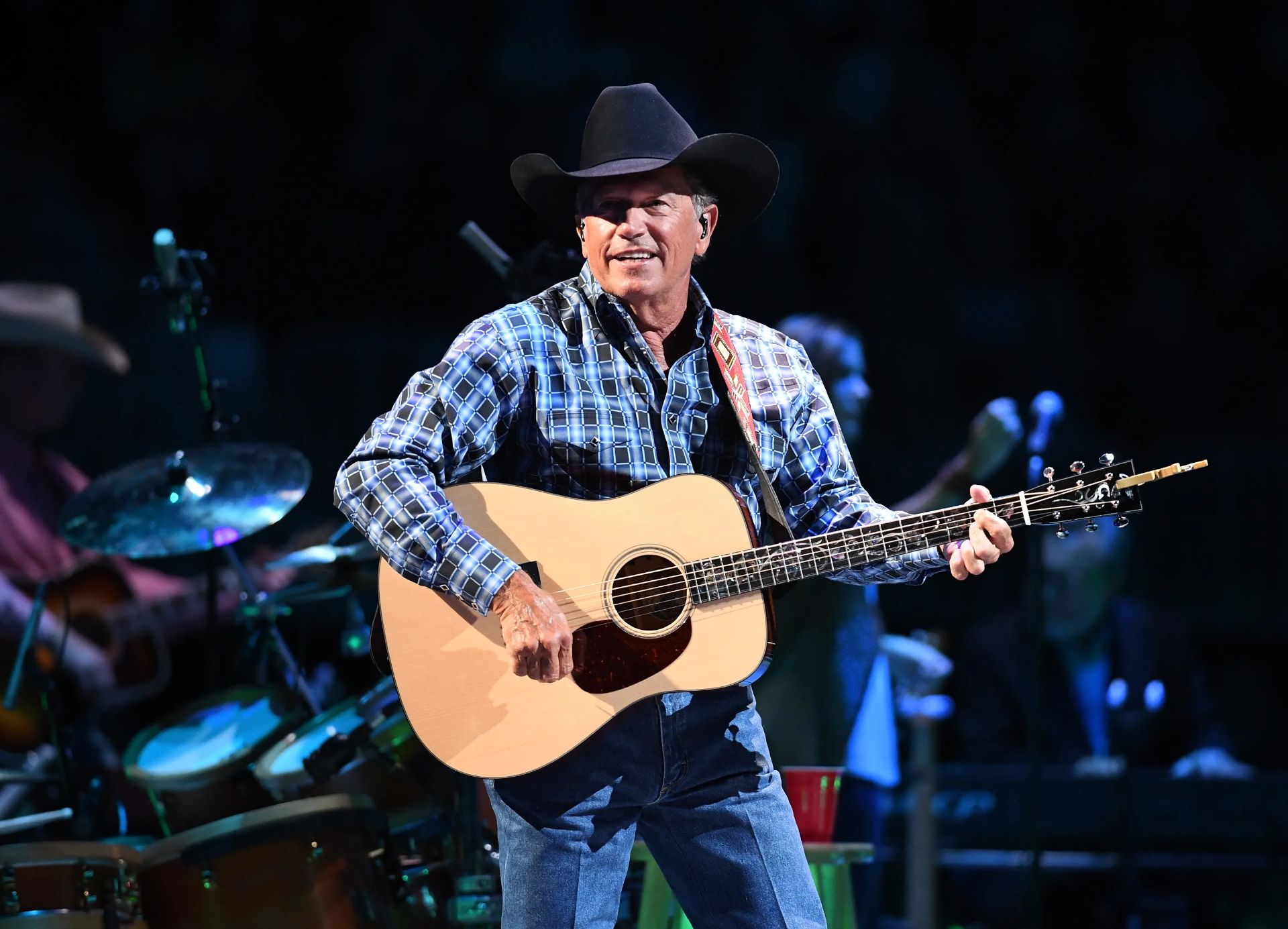 King George’s Grand Comeback: Death Valley, New EP & Record-Breaking Tour News Revealed!