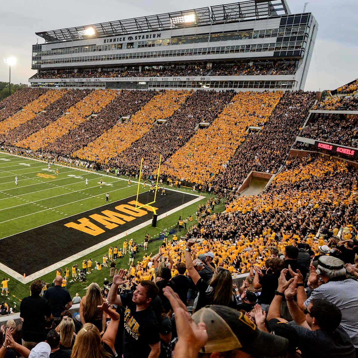 The Wild, Unpredictable Saga of Iowa vs Penn State Football: 95 Years of Rivalry Gold