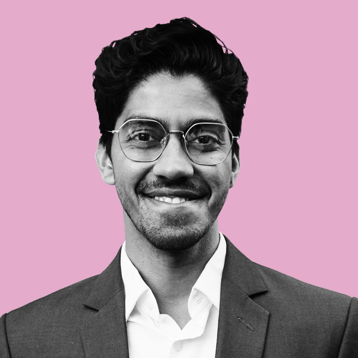 Aditya Nair: Mapea cómo la actividad neuronal crea emociones