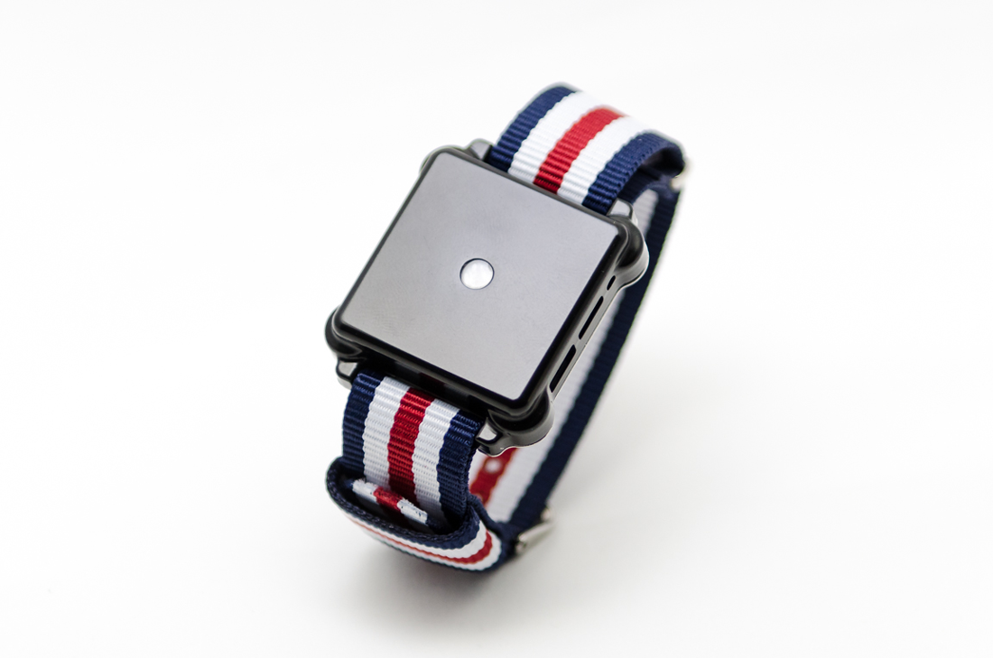 Una pulsera para sentir cada cosa que dicen los 'wearables'