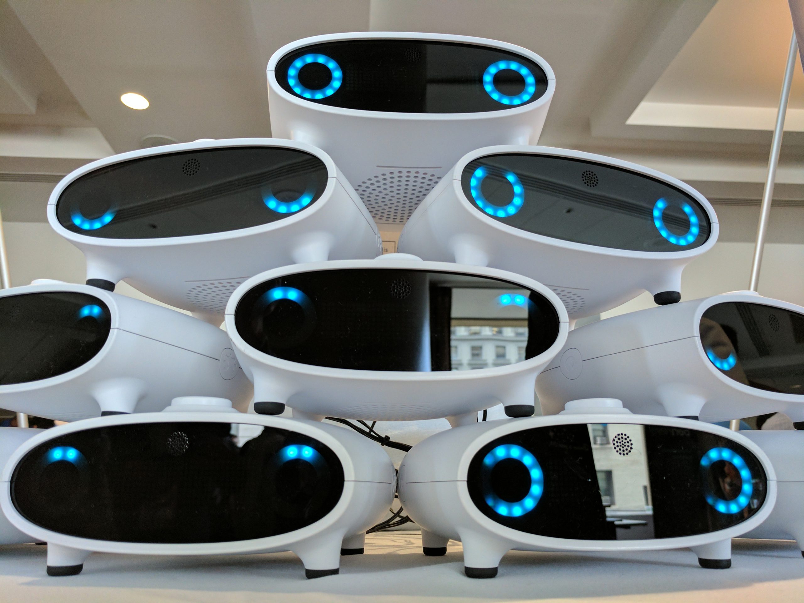 Olvídese de hablar con Echo de Amazon, Mark 1 es monísimo y de fuente abierta