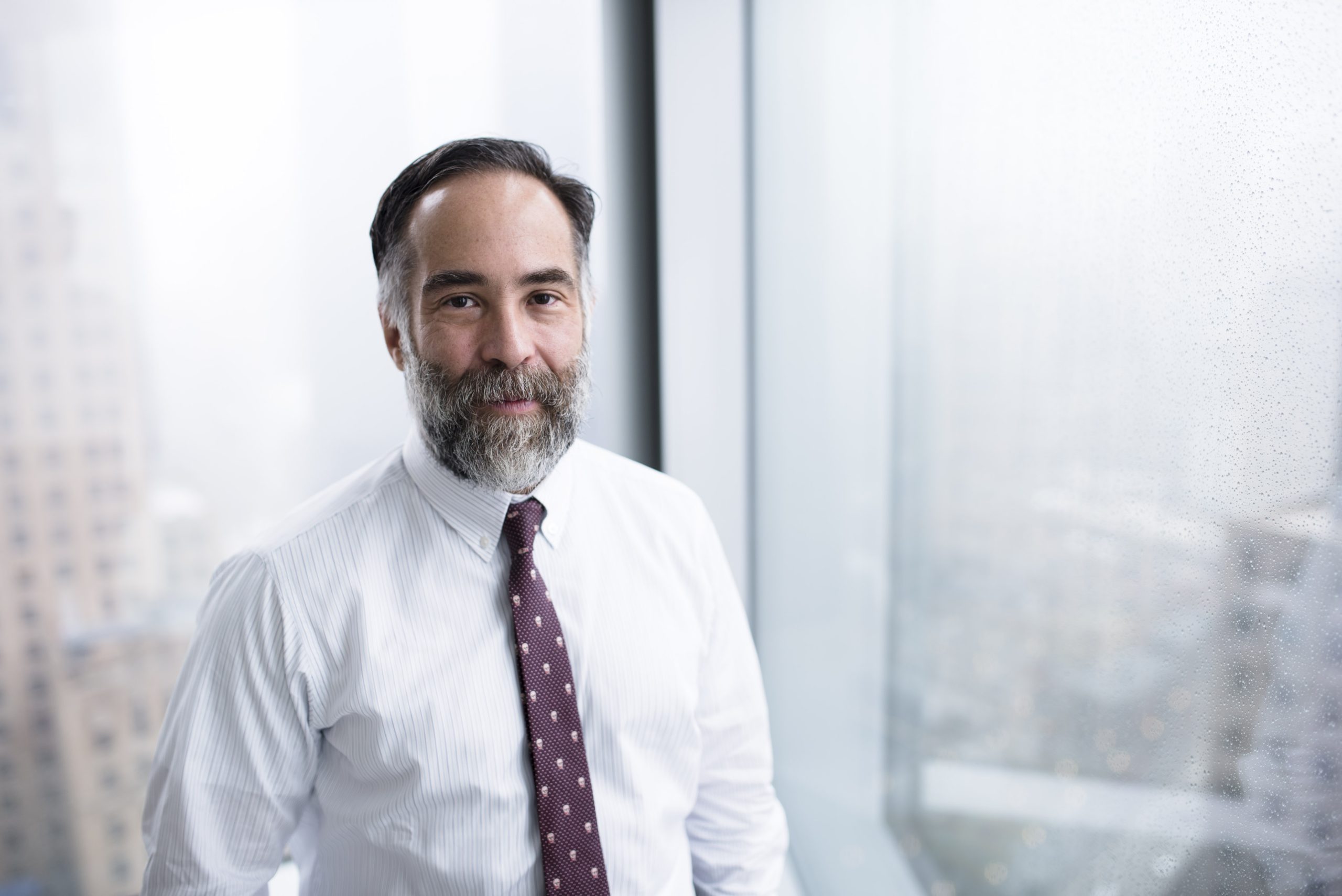Goldman Sachs cambia a 600 corredores por ingenieros y programas de software
