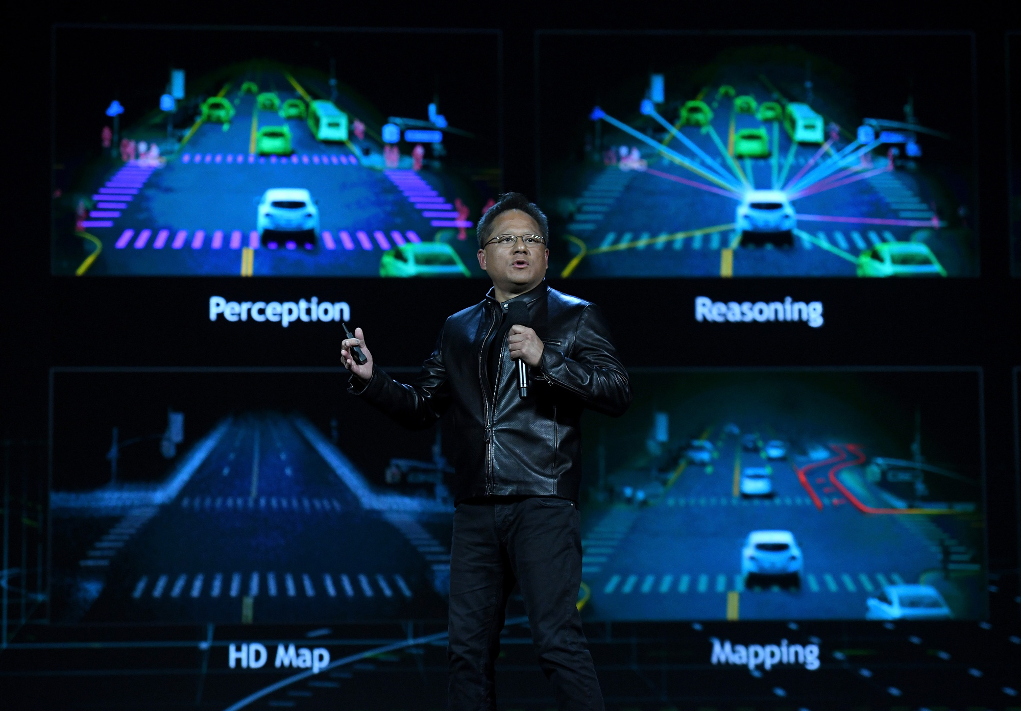 CES 2017 sube al coche: hologramas, asistentes virtuales y menos distracciones