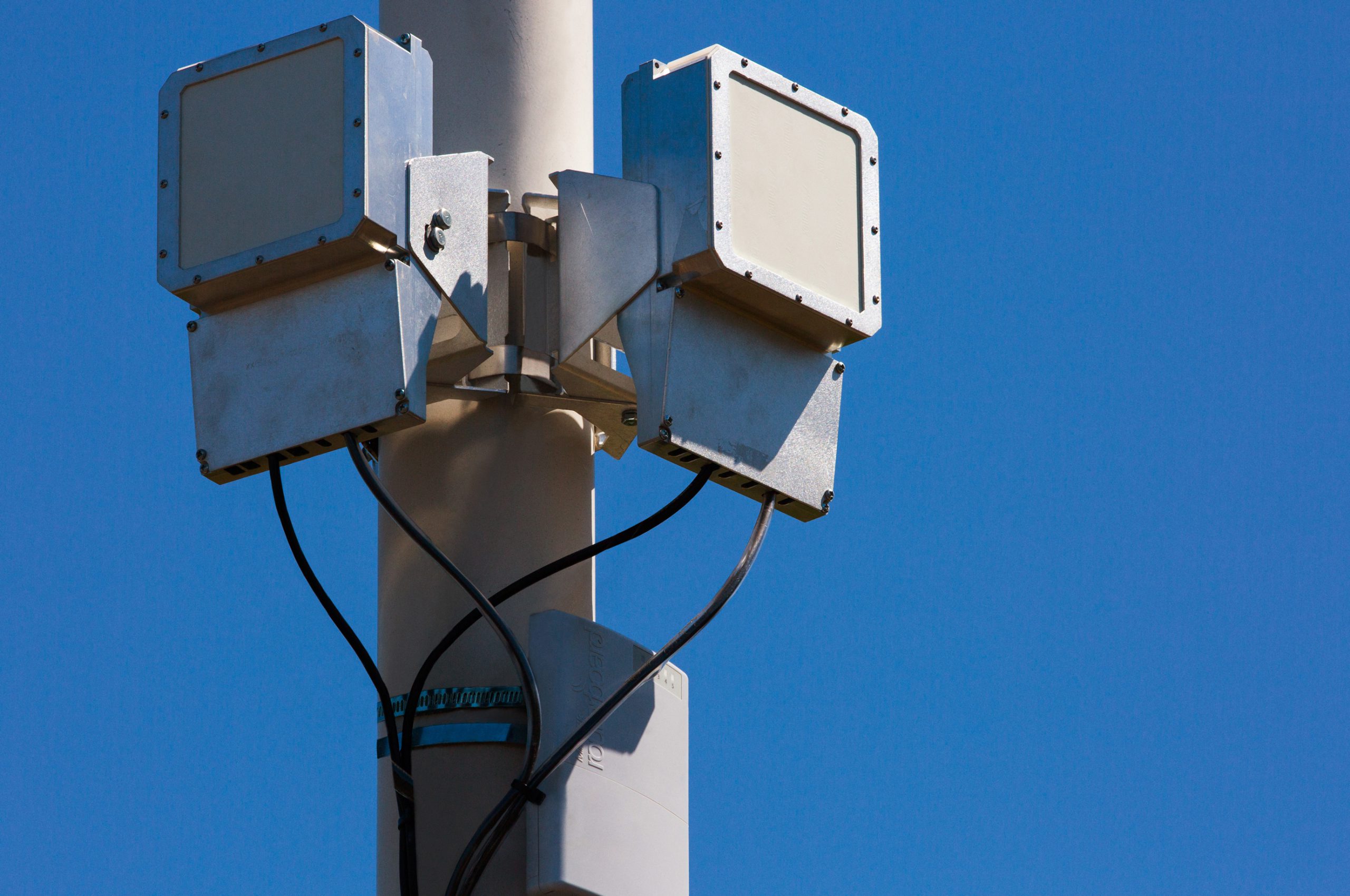 El wifi inalámbrico de alta velocidad de Facebook es bonito pero difícil de escalar