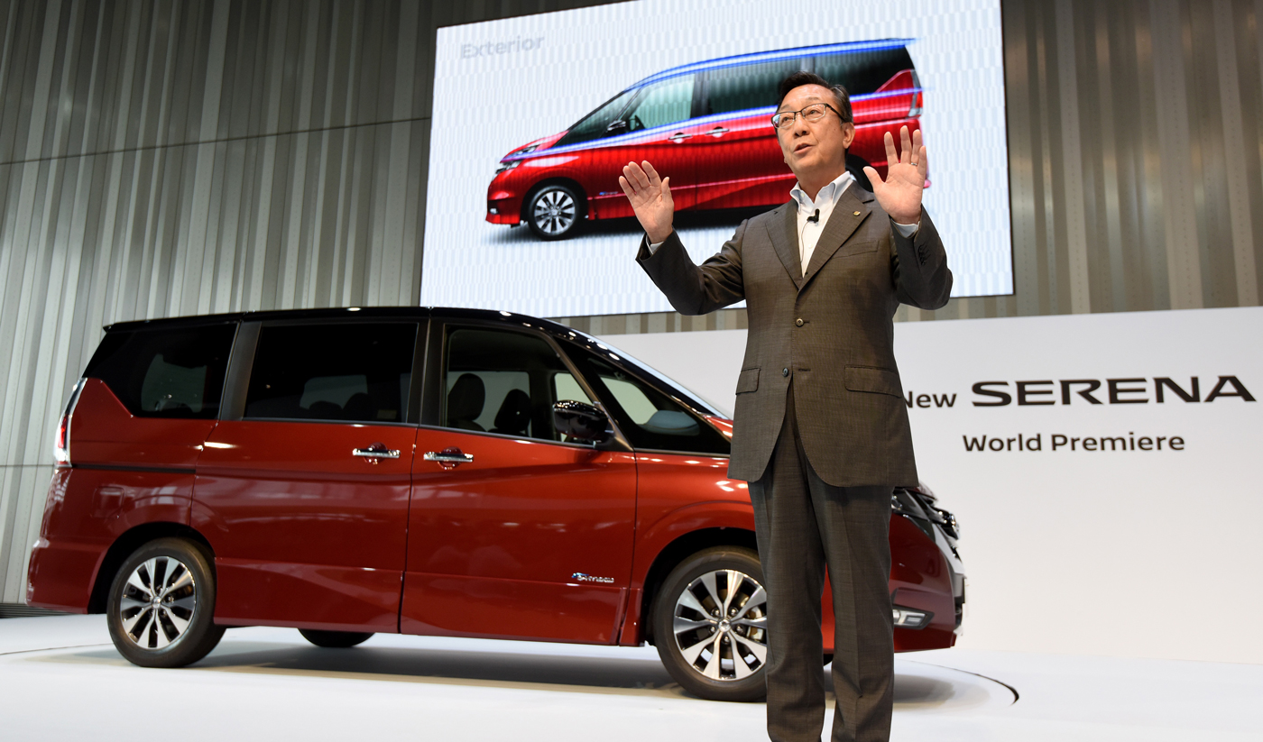 En mitad del escándalo del accidente de Autopilot, Nissan presenta ProPilot