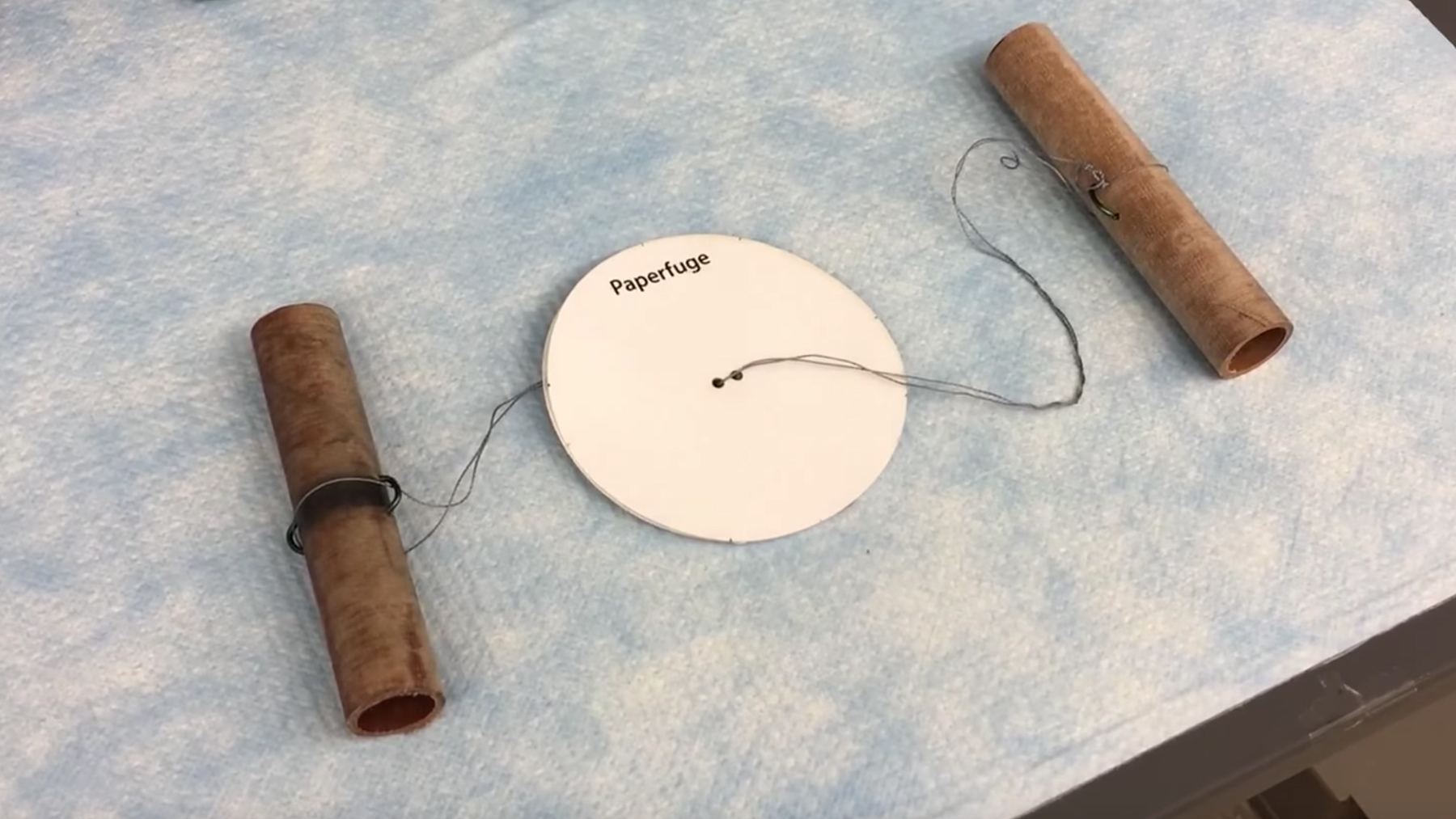 Parece un juguete, pero esta centrifugadora detecta la malaria en 15 minutos