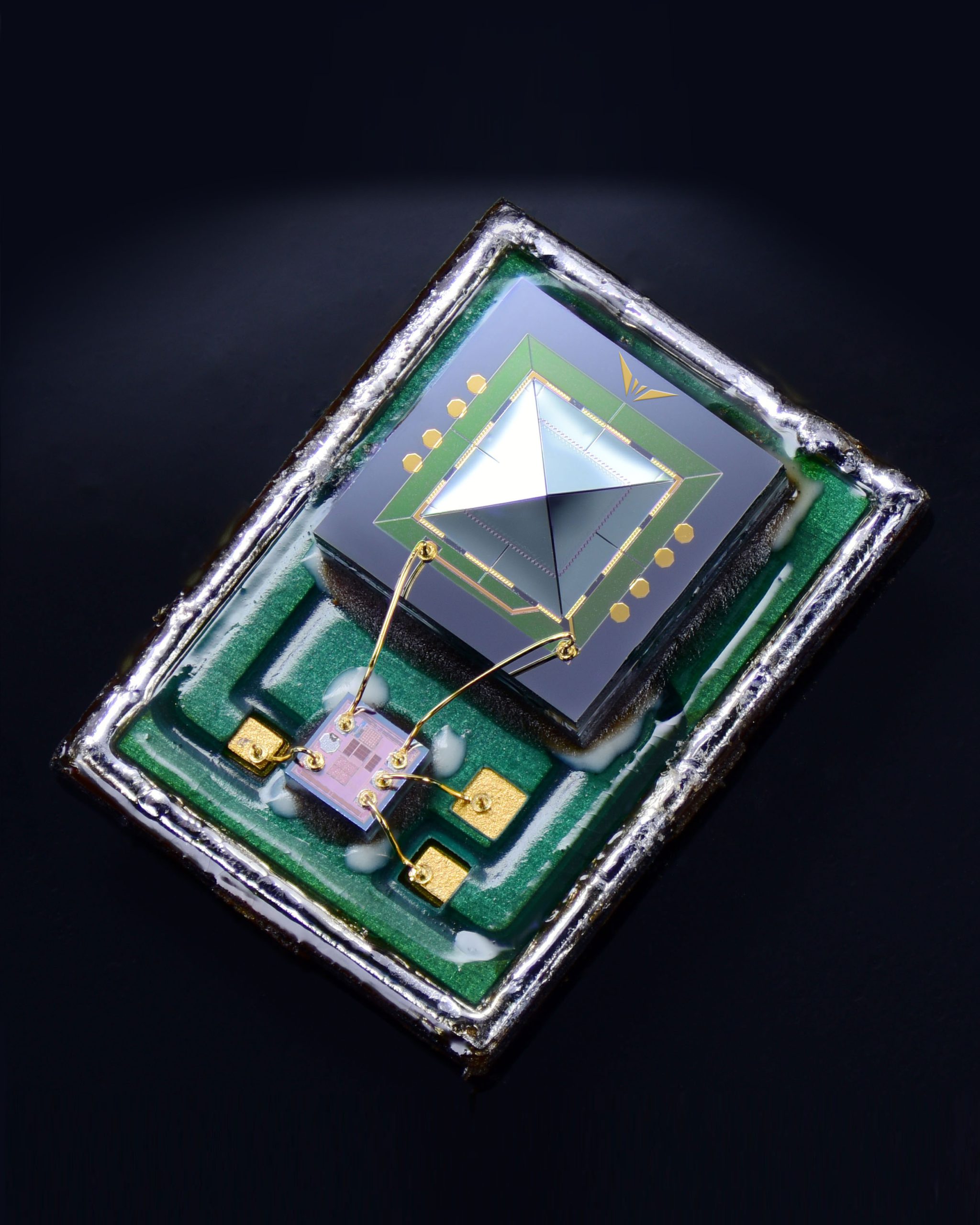 Casi indestructible e incansable, así es el nuevo micrófono para el control por voz