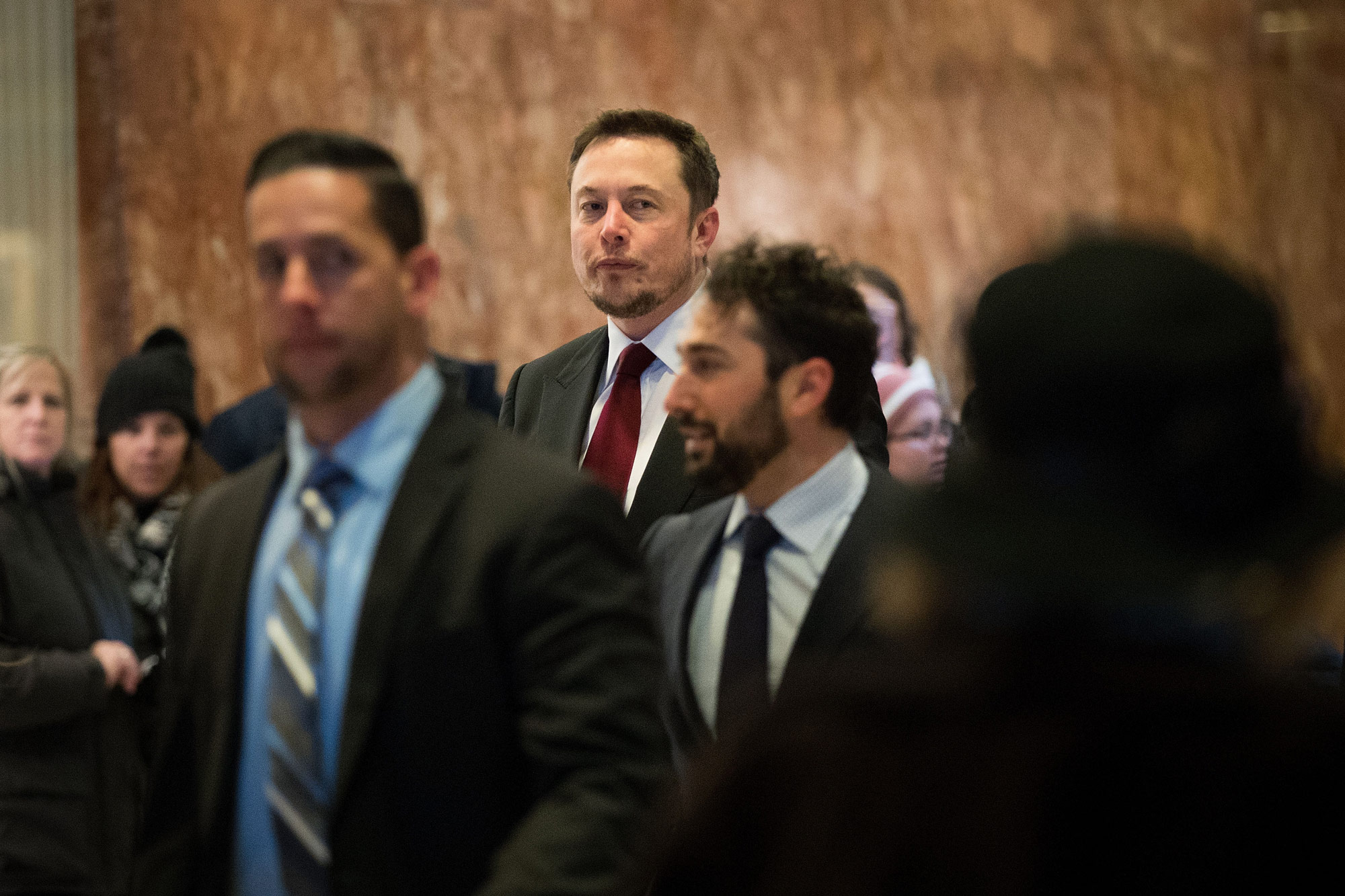 Musk no inventará la telepatía en una década, pero puede que sí más tarde