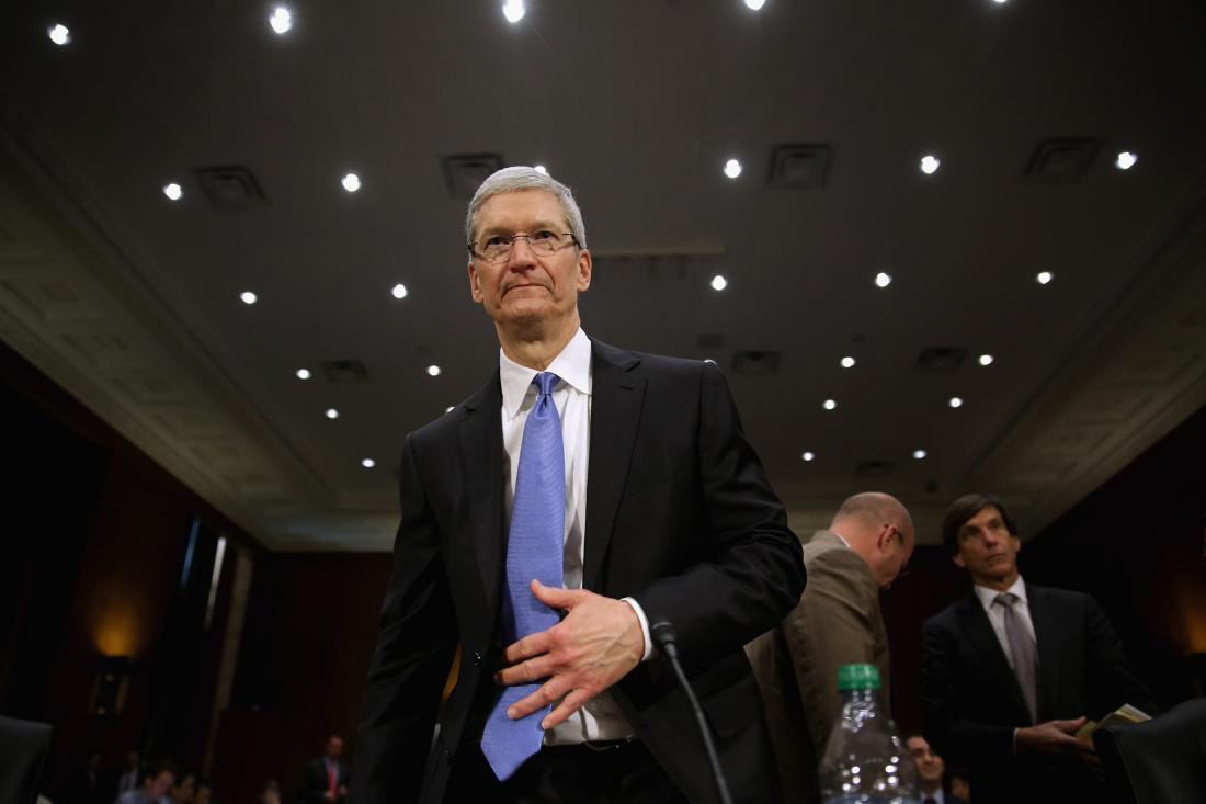Apple se niega a desbloquear el iPhone de uno de los terroristas de San Bernardino