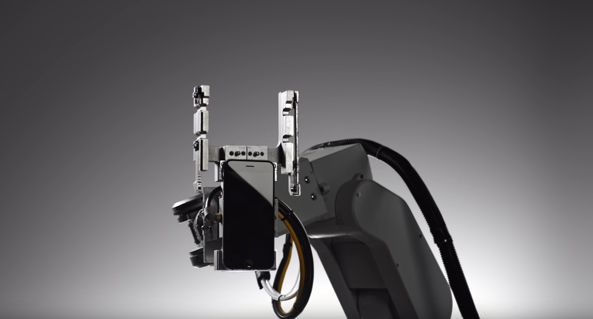 El robot desguaza-iPhones también podría fabricarlos