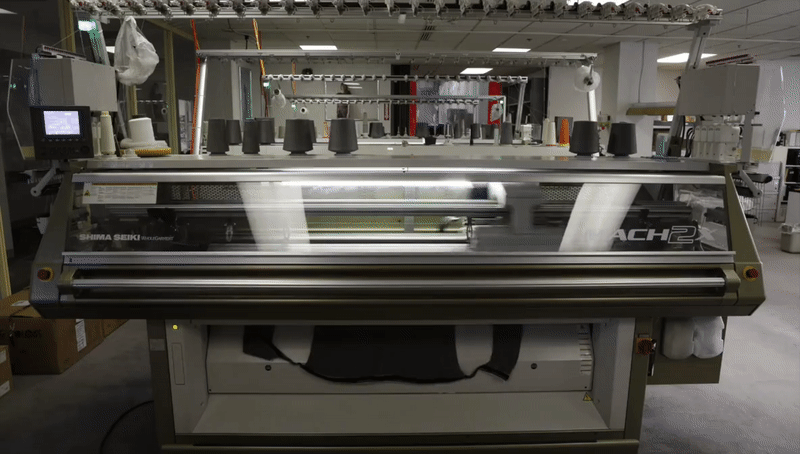 Los jerséis únicos de punto en 3D acercan la próxima revolución de la moda