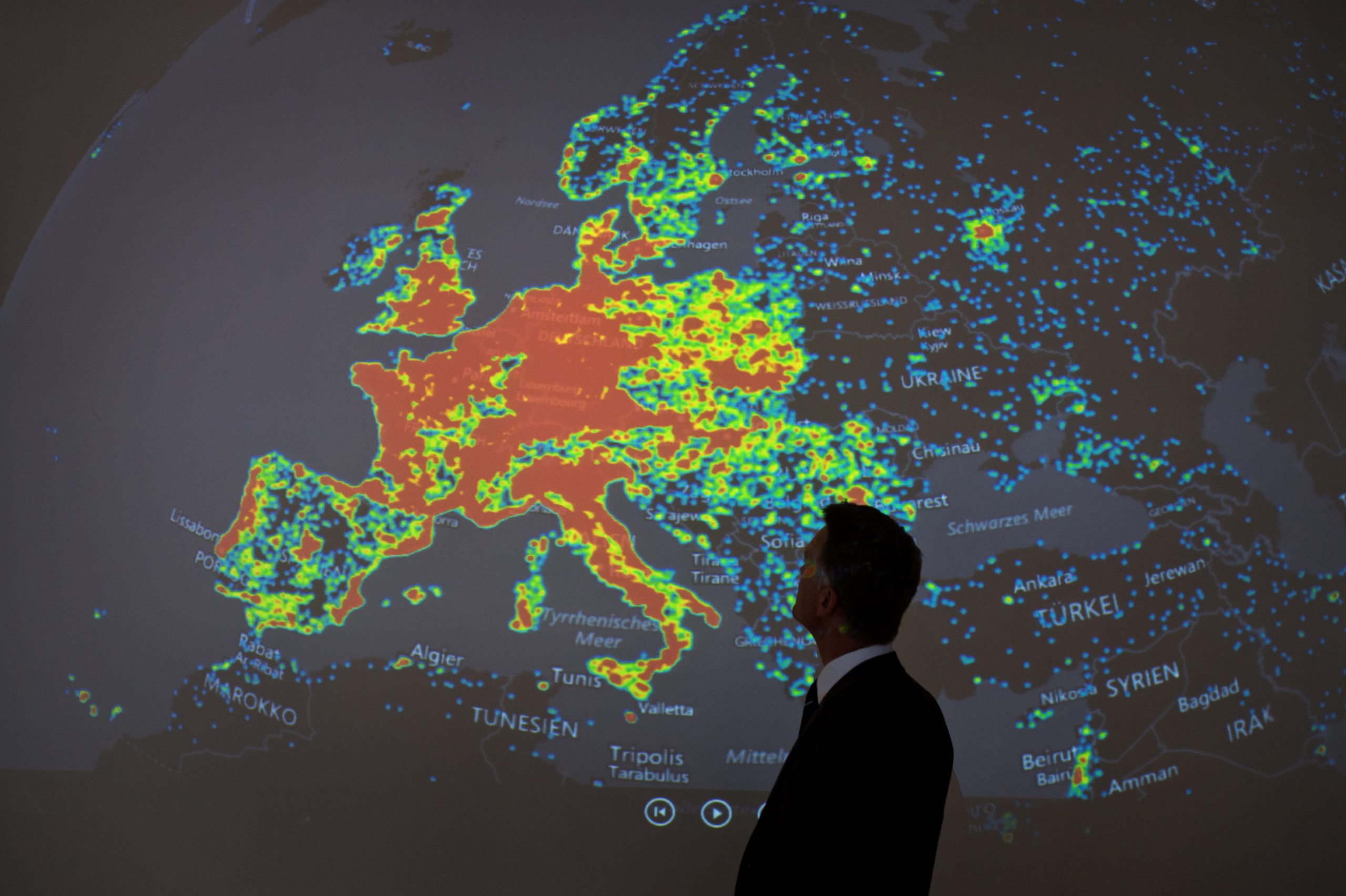 España detiene a uno de los grandes capos de las redes de botnets