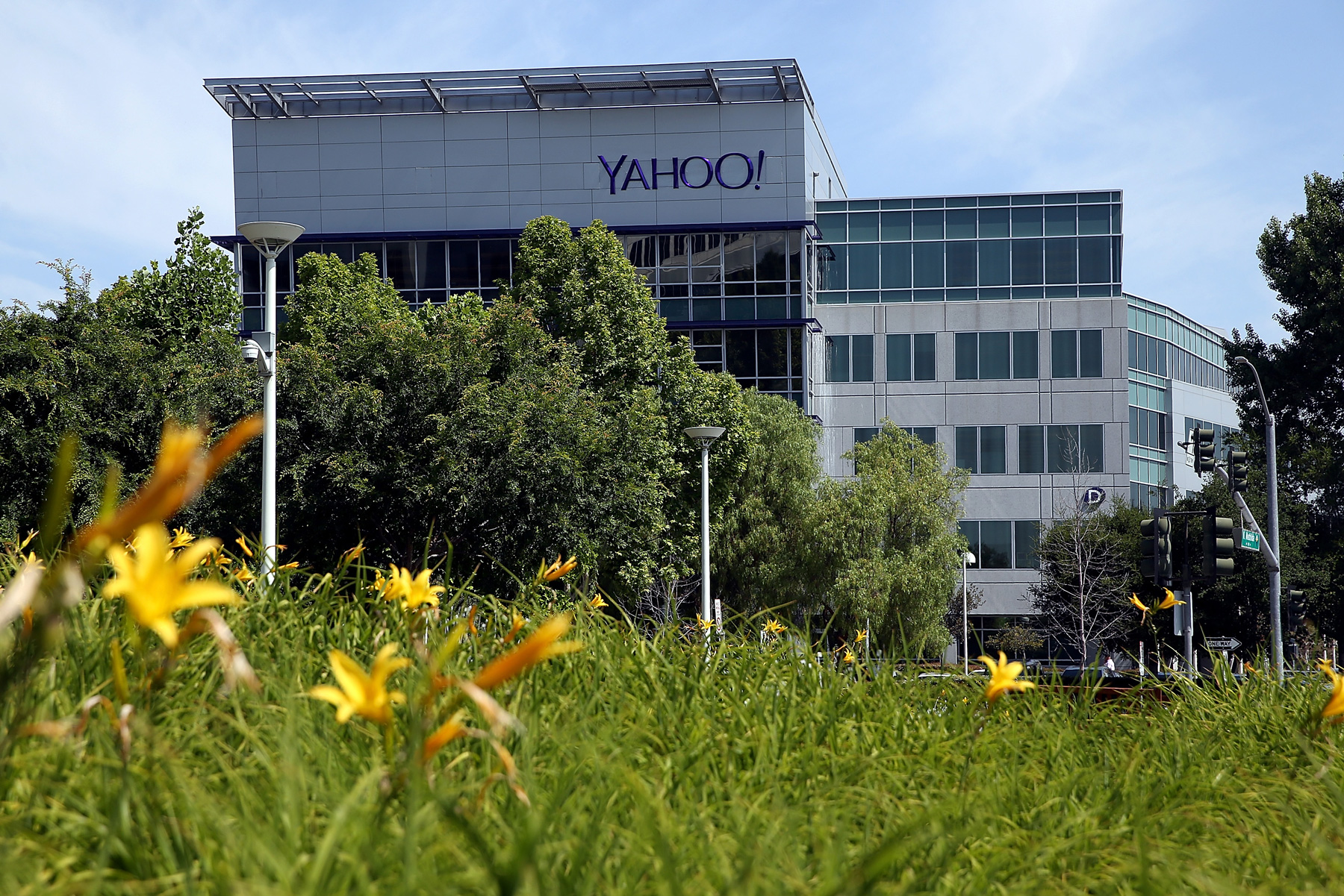 La historia completa de los ciberataques masivos e interminables a Yahoo
