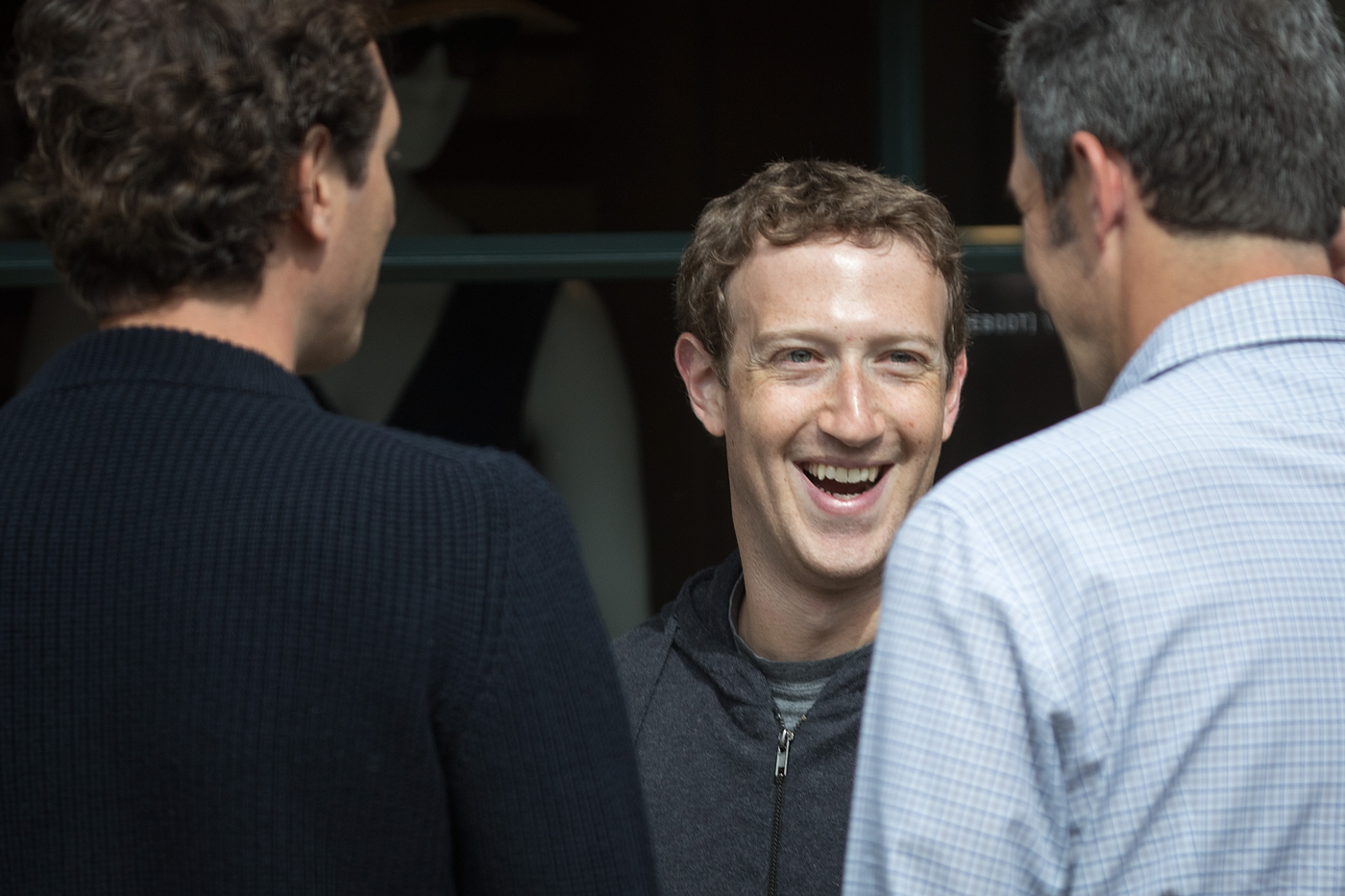 Facebook dispara contra los bloqueadores de anuncios