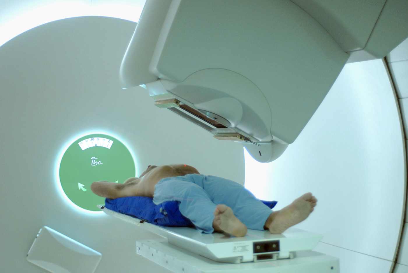 La terapia contra el cáncer cara y poco fiable que vuelve locos a los inversores chinos