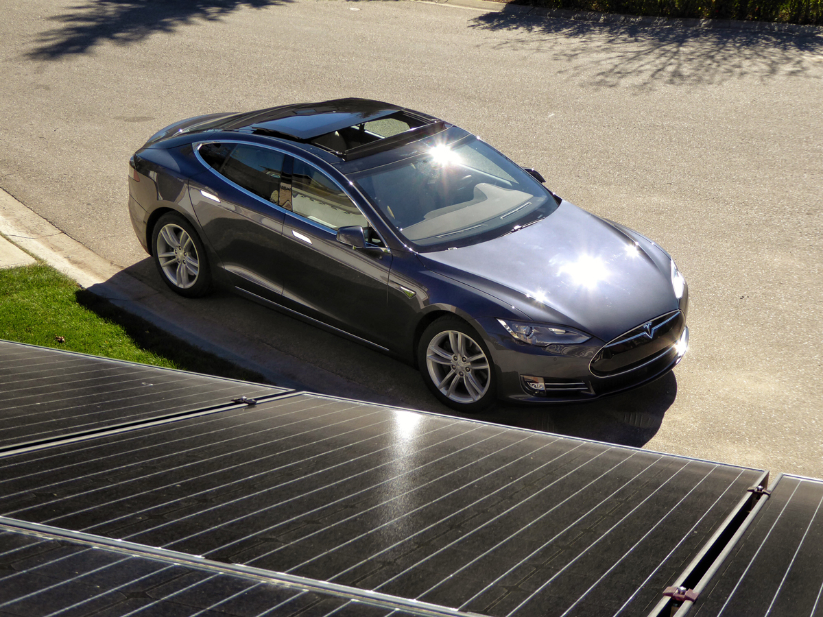 El matrimonio entre Tesla y SolarCity es un amor que solo beneficia a uno