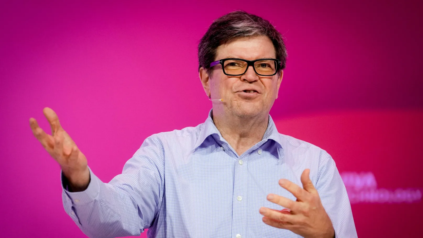 Yann LeCun: "Los LLM manipulan muy bien el lenguaje, pero la parte realmente difícil es entender el mundo real"