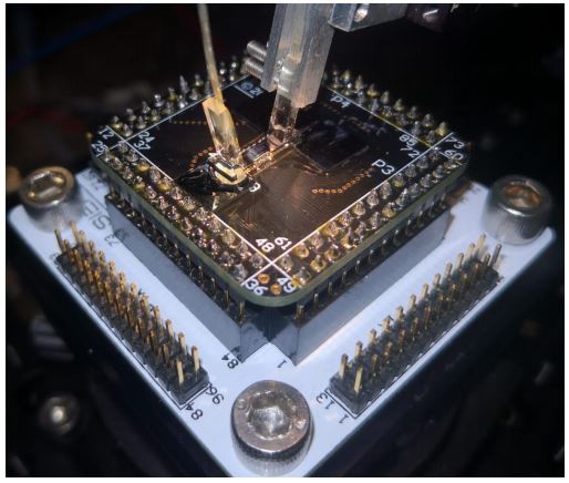 Chips fotónicos: un pequeño parche para el gran problema de Bitcoin