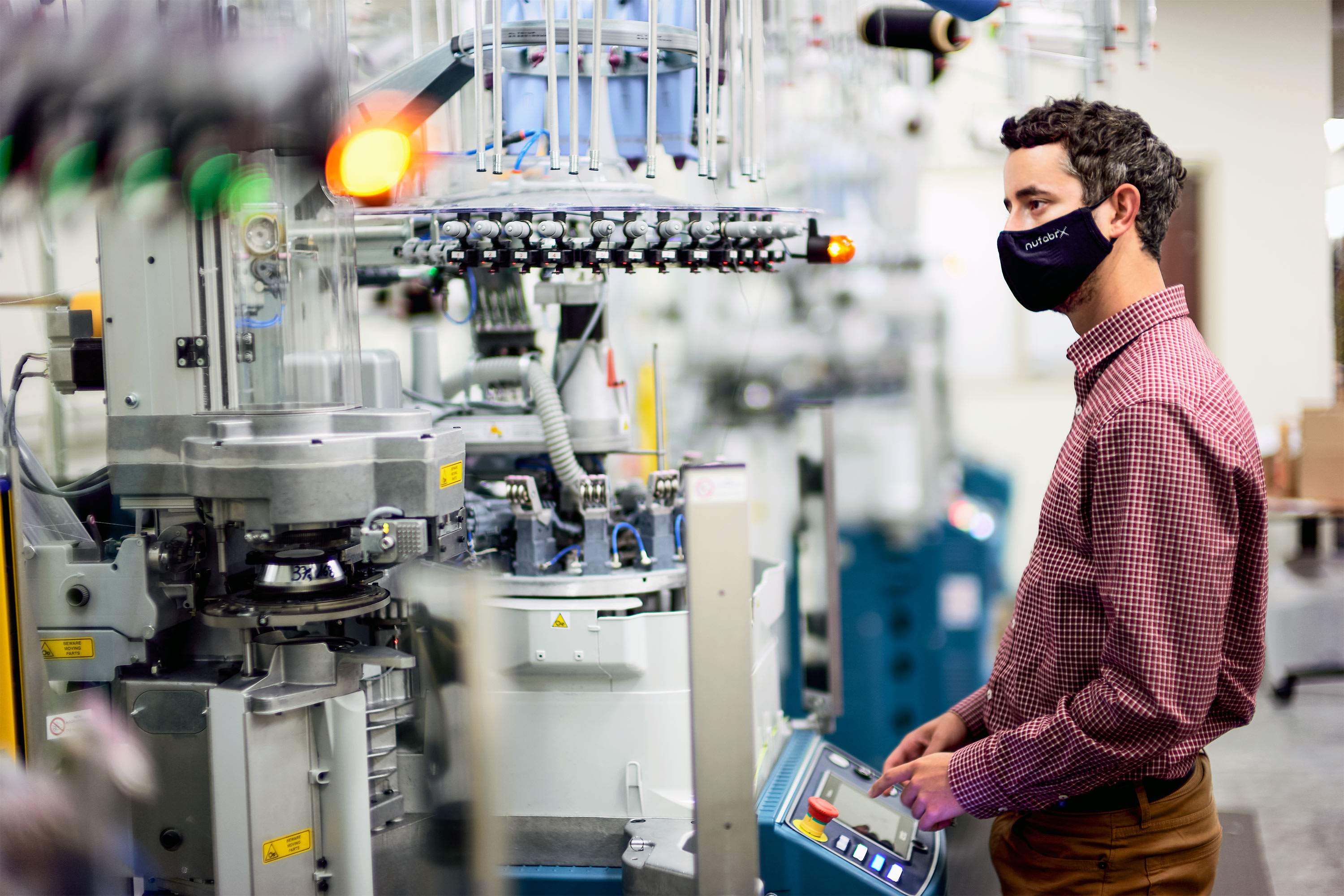 Deslocalización y rentabilidad privada: así se destruye la fabricación de un país