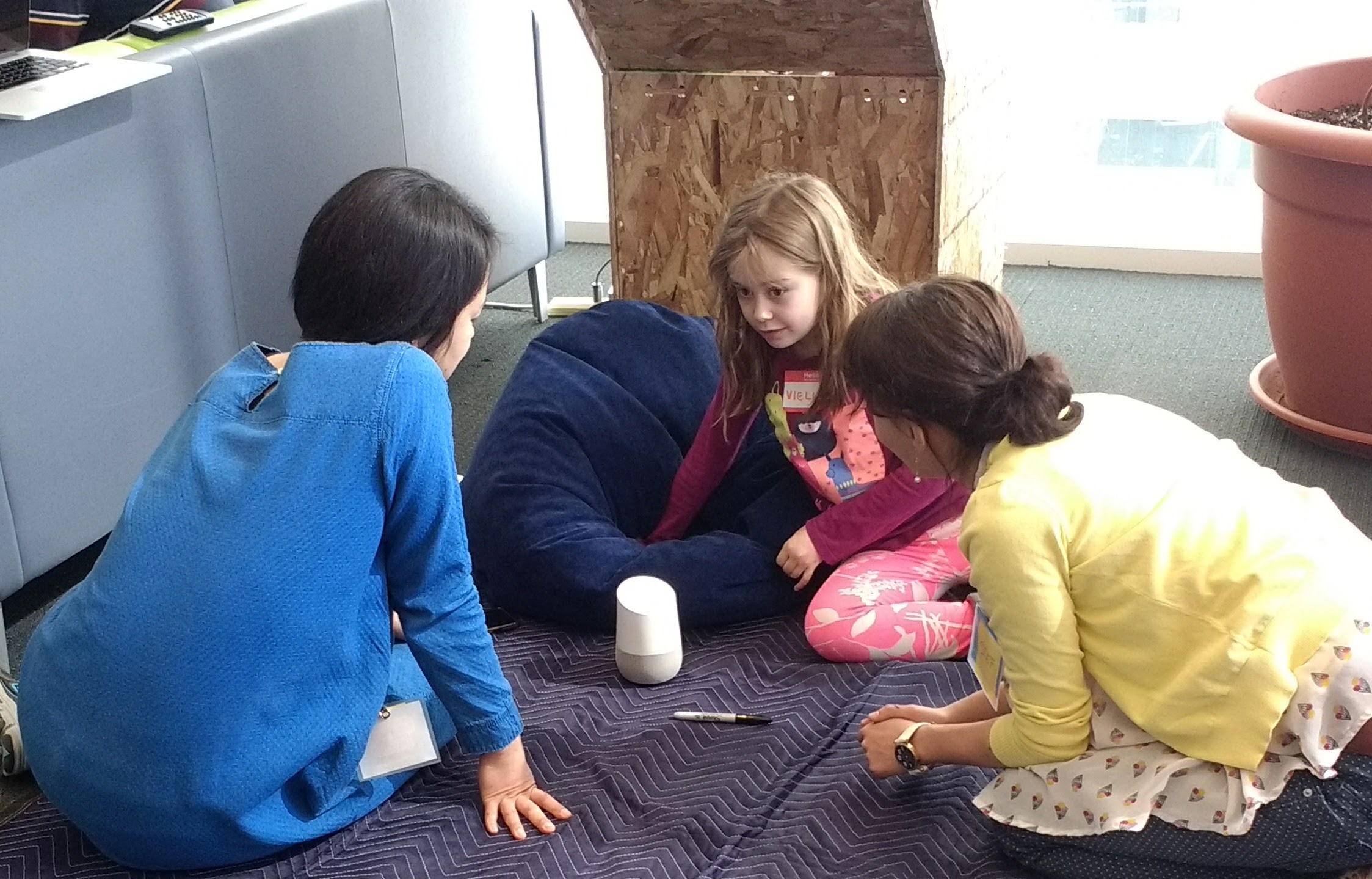 Crecer con Alexa: ¿cómo serán los niños que conviven con mayordomos robóticos?
