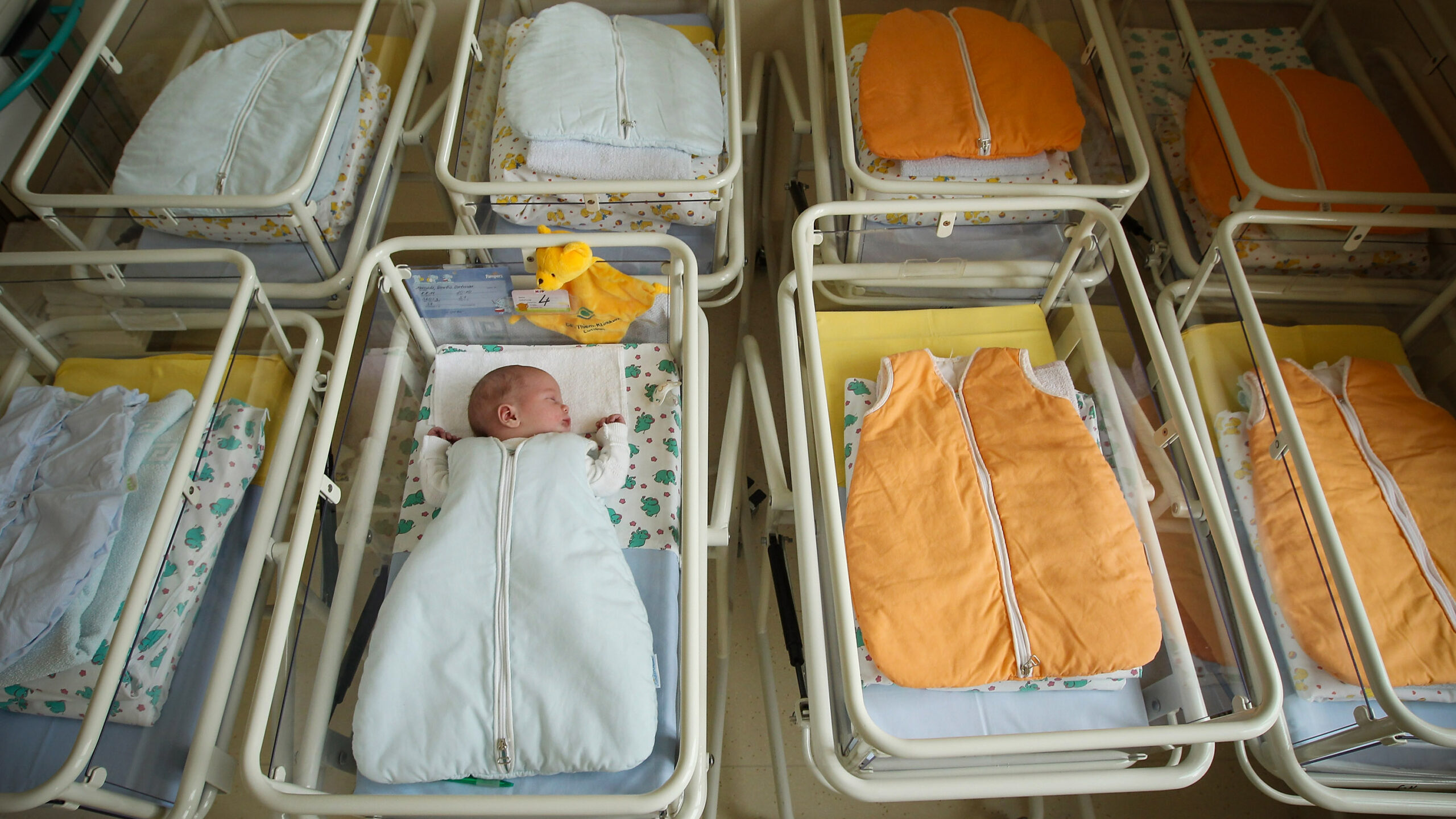 La FIV por sí sola no puede salvarnos de una inminente crisis de fertilidad