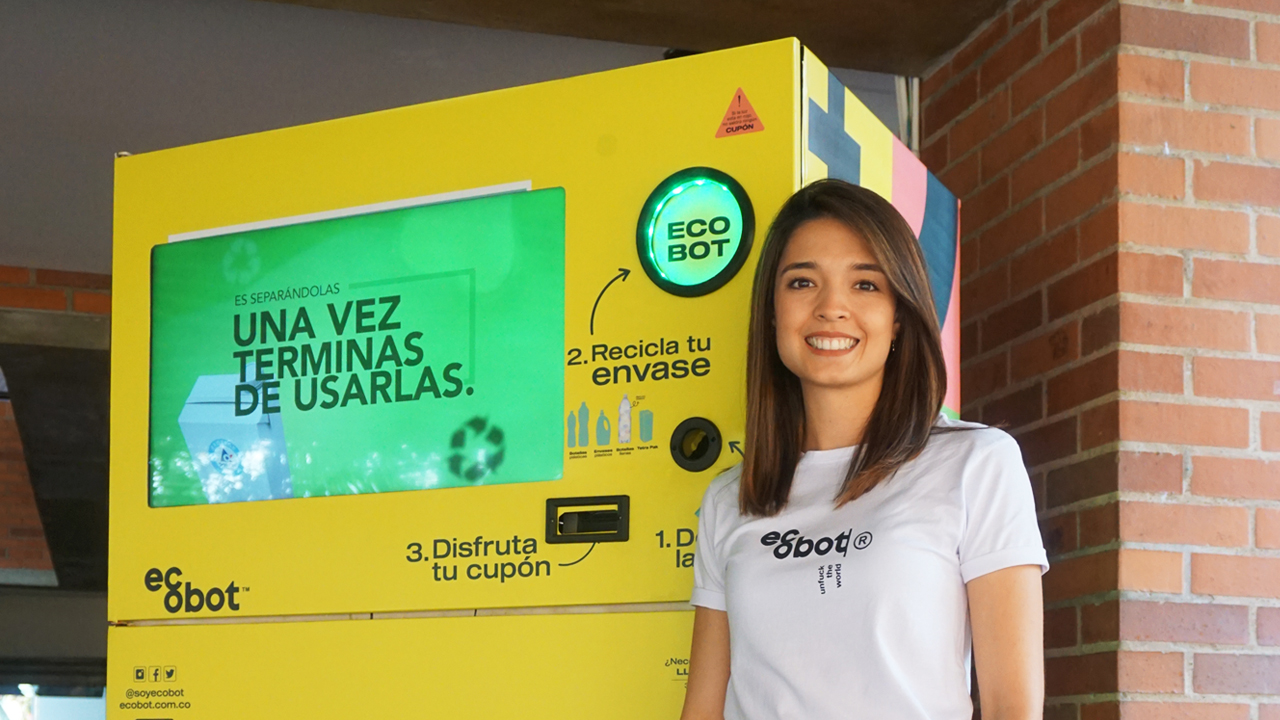 Lina Aramburo (Colombia), 34