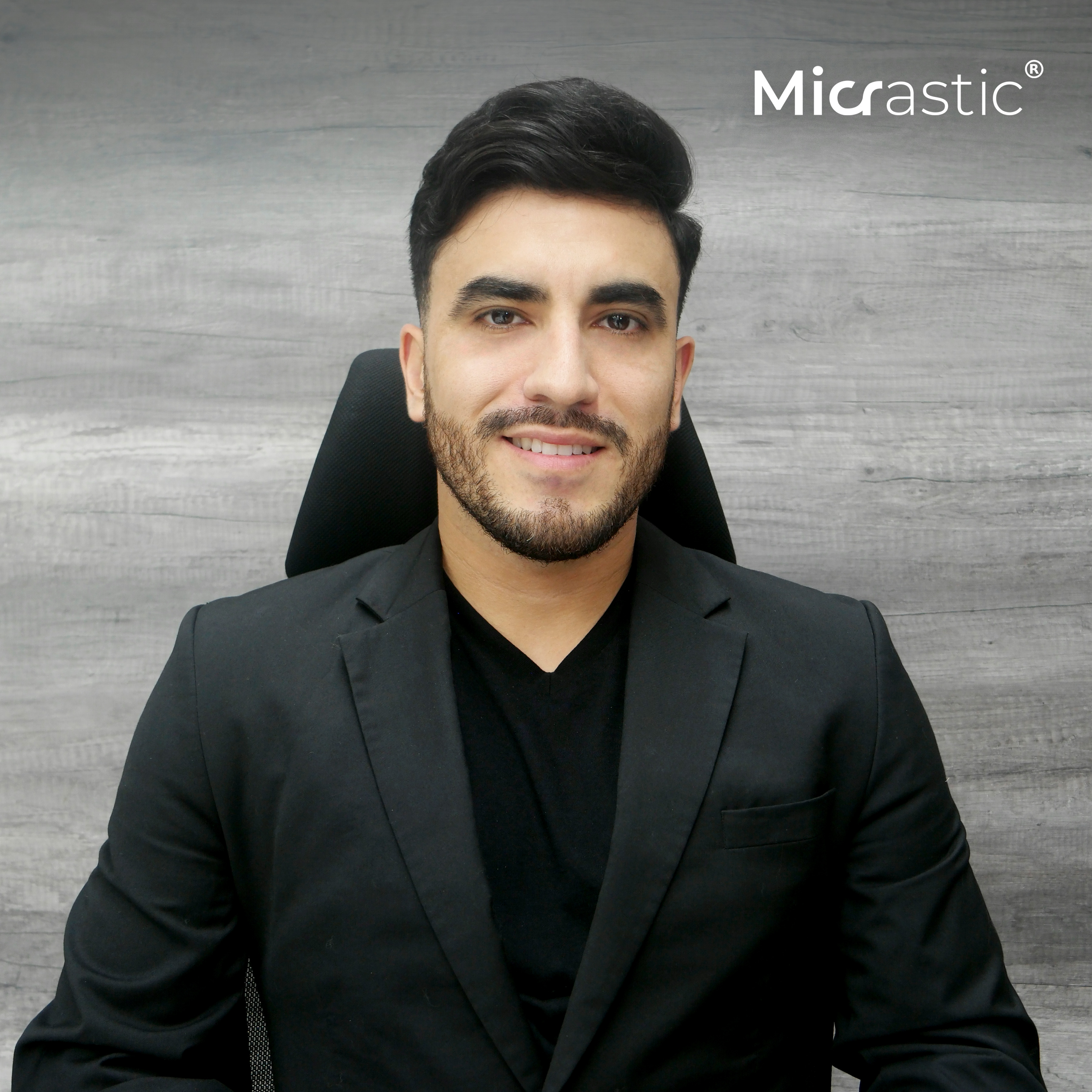 Arturo Navarro (México), 32
