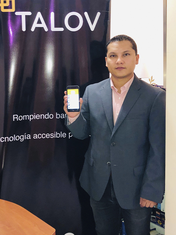 Carlos Andrés Obando (Ecuador), 33