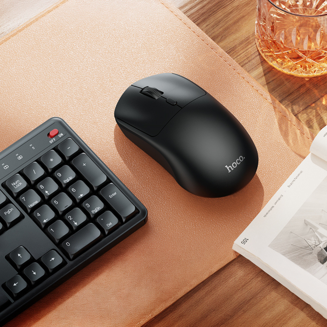 HOCO Mouse Inalámbrico Platino 2.4G en color negro