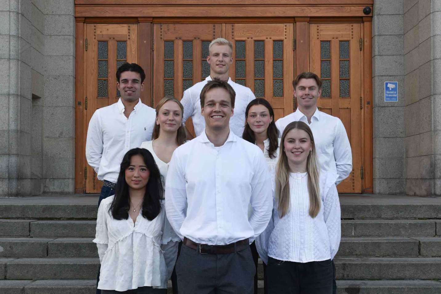 Bilde av Christoffer Wandem, Guro Aasen, Birk Vollestad, Helene Eide, Katarina Frølich, Erlend Holm, Tuva Kathrud, Vikram Velken