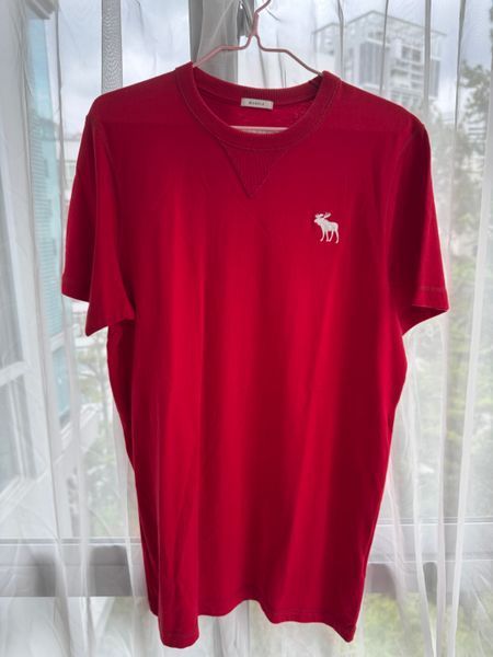 Abercrombie & Fitch Red T-Shirt with Moose Logo