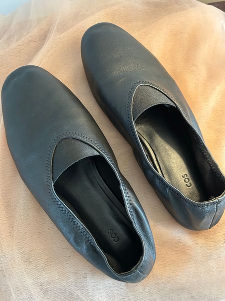 COS flat shoes 