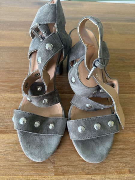 Grey Suede Studded Buckle Sandals Size 38