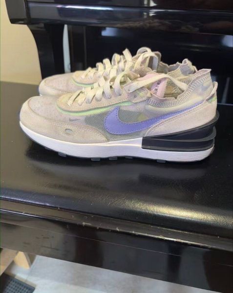 Nike Waffle One Sneakers