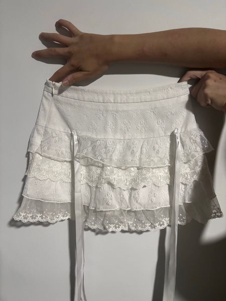 White Lace Ruffled Tie-Up Top