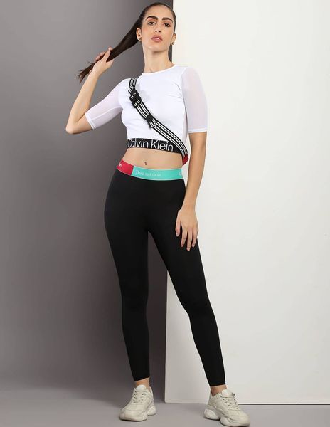 Calvin Klein Jeans Panelled Solid T-Shirt