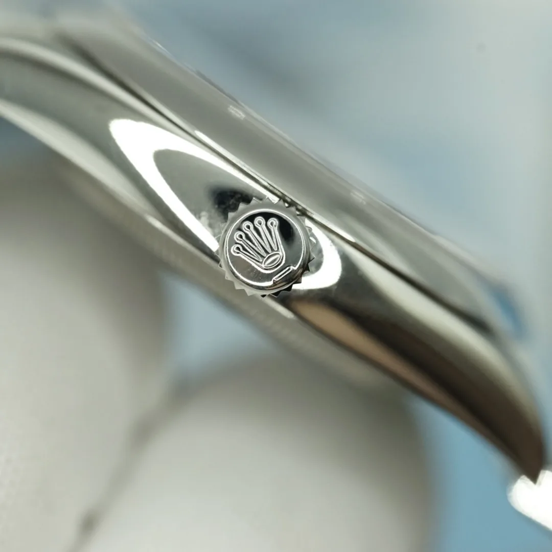 Rolex Oyster Perpetual Silver 41 2022