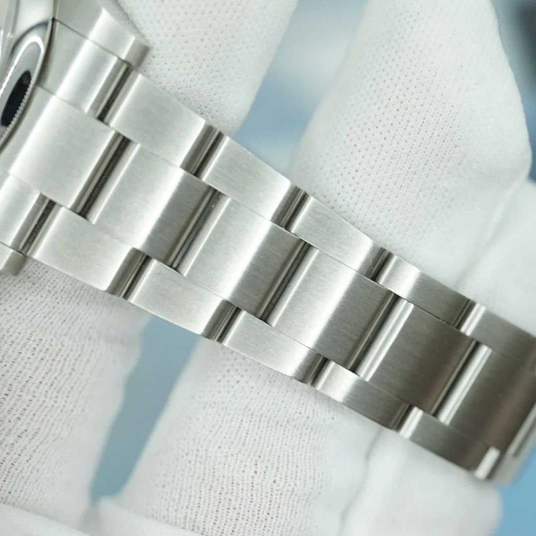Rolex Oyster Perpetual Silver 41 2022