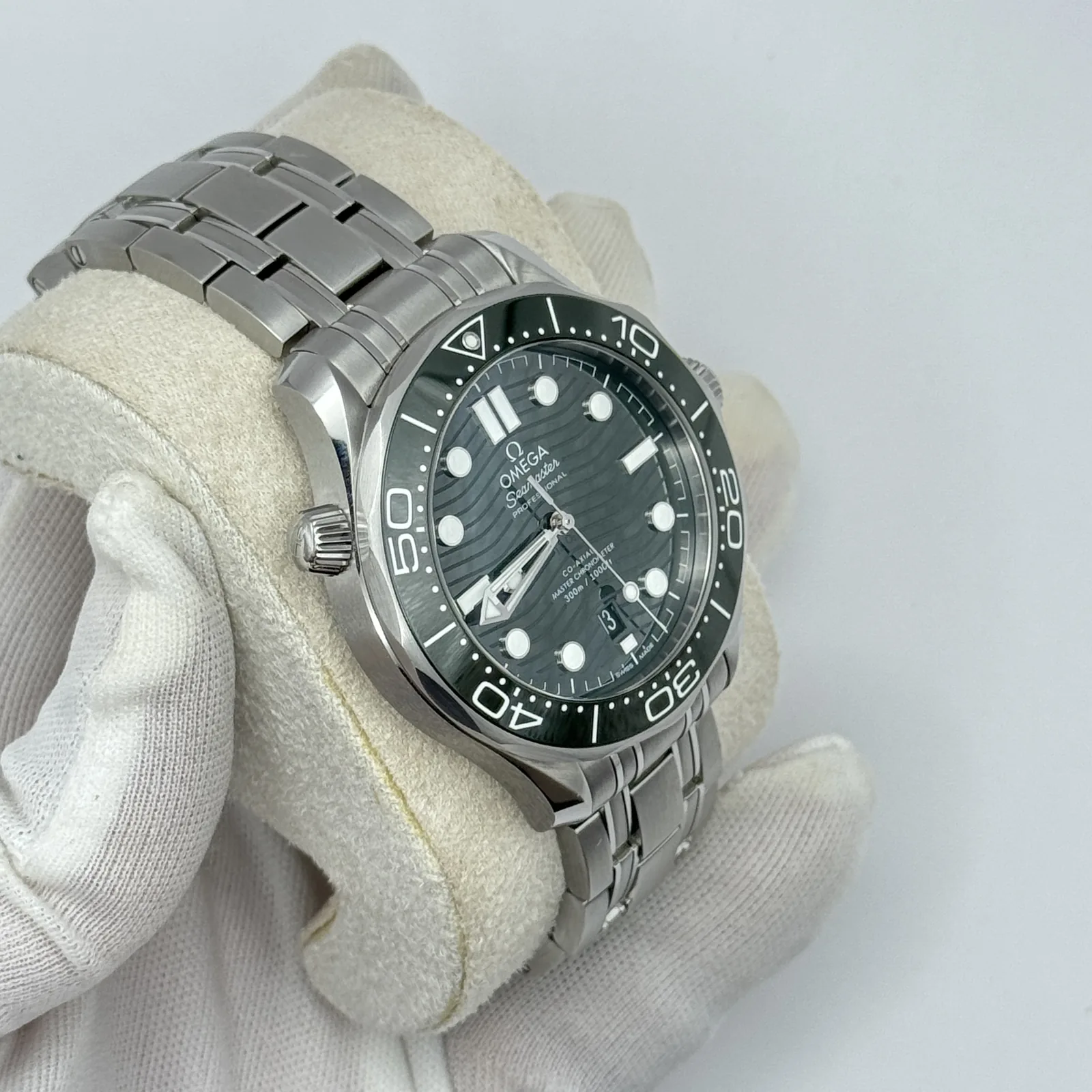 Omega Seamaster Diver 300M 42 2022