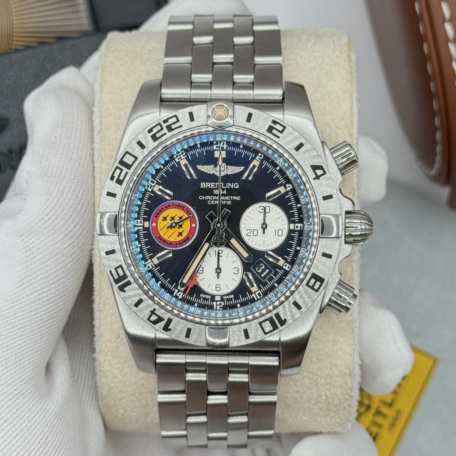 Breitling Chronomat 44 GMT Patrouille Suisse LE 2016