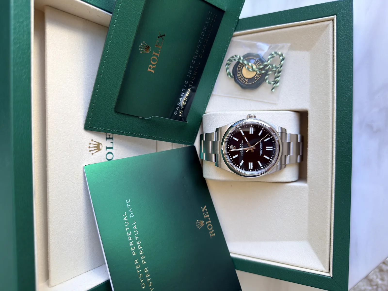 Rolex Oyster Perpetual Black 41 2025 124300