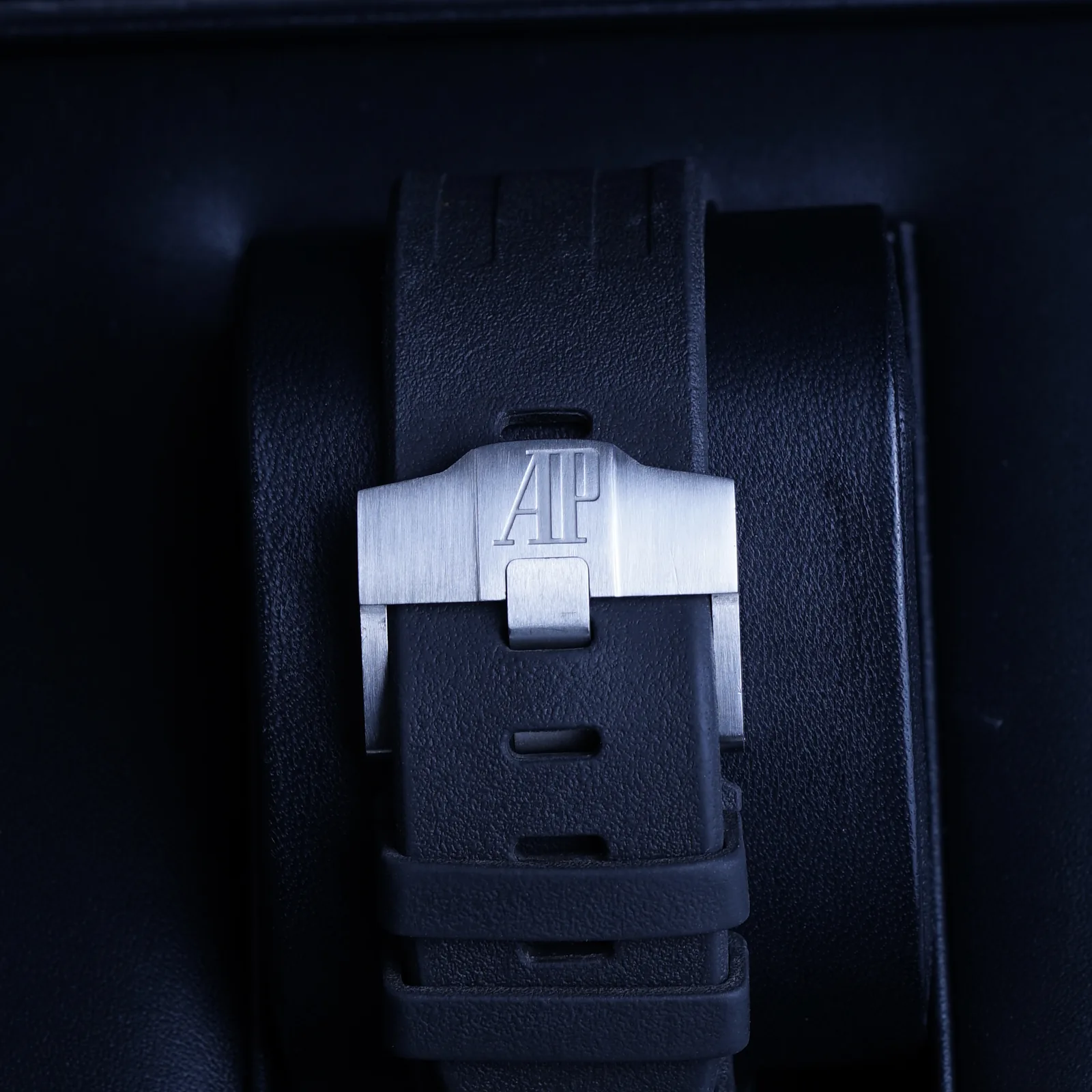 Audemars Piguet Royal Oak Offshore Diver 42 Black Dial 2013