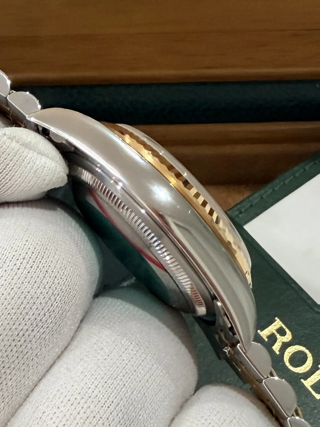 Rolex Datejust 36 Champagne Dial Circa 2002