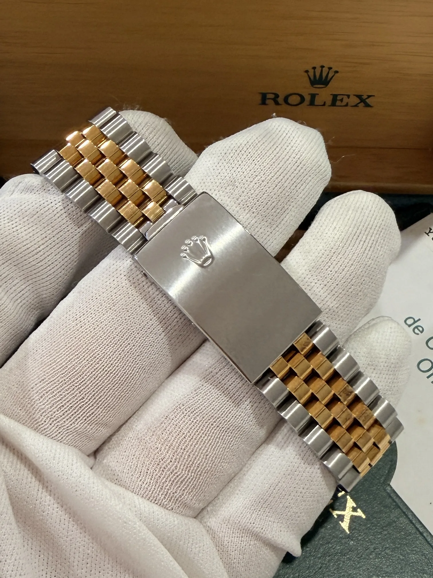 Rolex Datejust 36 Champagne Dial Circa 2002
